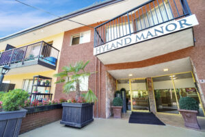 Hyland Manor Apartments