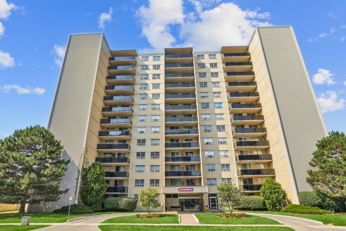 Glencrest Terrace Apartments - Building Exterior